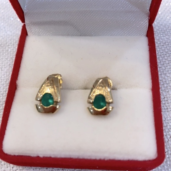 Real Emerald stones and 18k Solid Gold Eirings - Picture 3 of 16